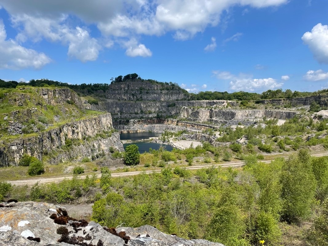 middle peak quarry